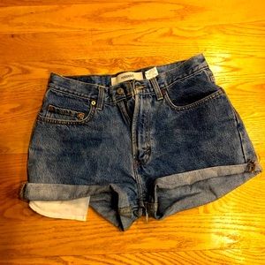 Cropped GAP Shorts Size 6/8